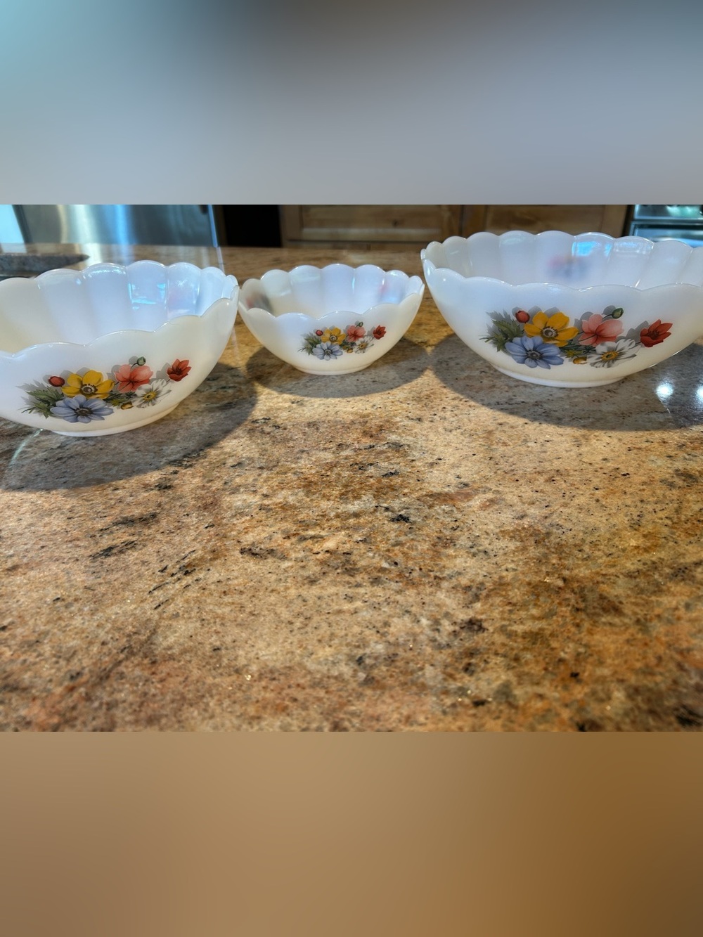 (3) Set Arcopal France Nesting Bowls “Fleurs de Champêtre" 9” 8” 6” Milk Glass